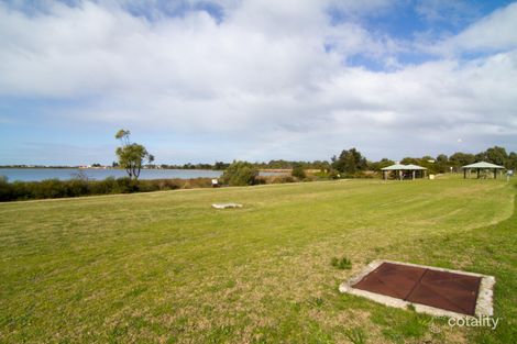 Property photo of 9/18-20 Lake Street Rockingham WA 6168