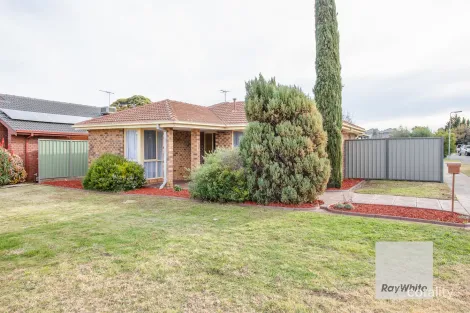 11 Angourie Cres, Taylors Lakes, VIC 3038
