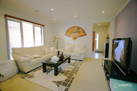 Property photo of 11 Jade Circuit Burwood East VIC 3151