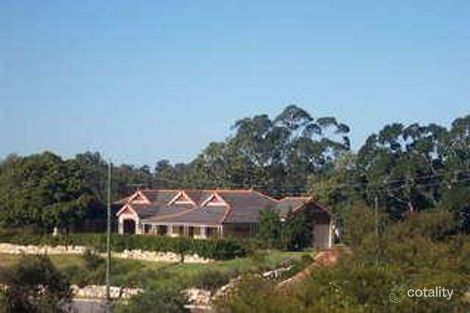 8 Forest Rd, Cashmere, QLD 4500
