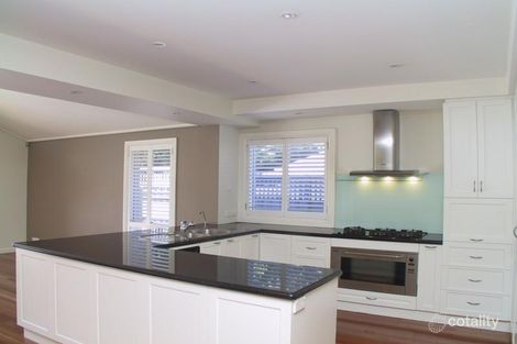 Property photo of 96 Yarrbat Avenue Balwyn VIC 3103