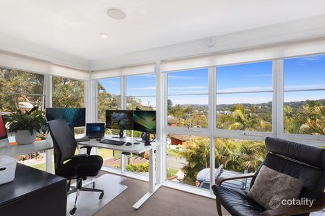 Property photo of 6 Bertana Crescent Warriewood NSW 2102