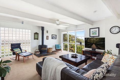 Property photo of 6 Bertana Crescent Warriewood NSW 2102