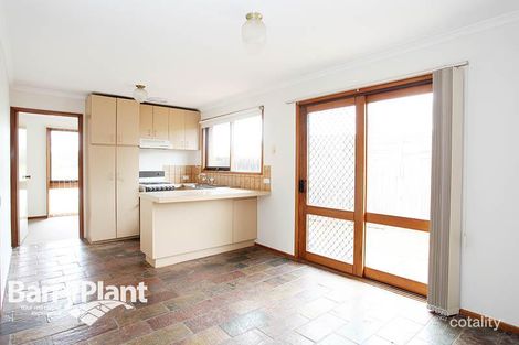 Property photo of 2/1 Pinnacle Crescent Brookfield VIC 3338