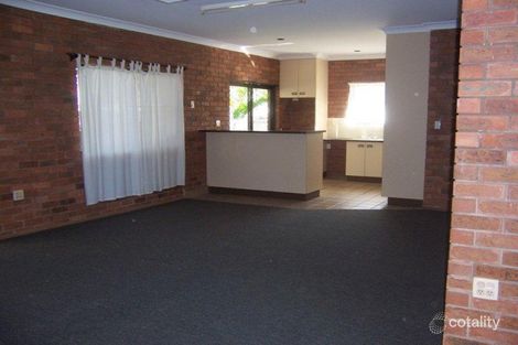 Property photo of 26 Martin Place Emerald QLD 4720
