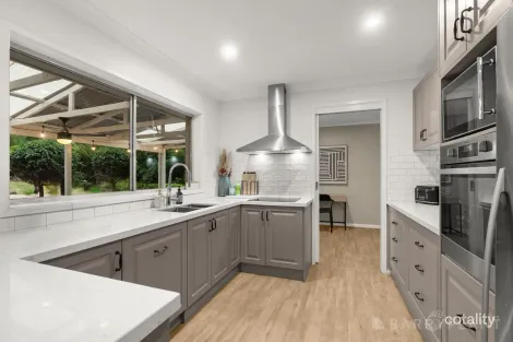 Property photo of 10 Anne Street Emerald VIC 3782