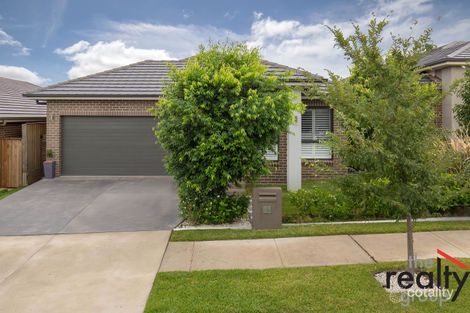 Property photo of 12 Minya Crescent Gledswood Hills NSW 2557