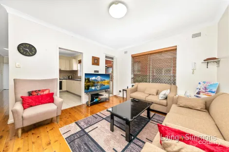 Property photo of 2/10 Broadway Punchbowl NSW 2196
