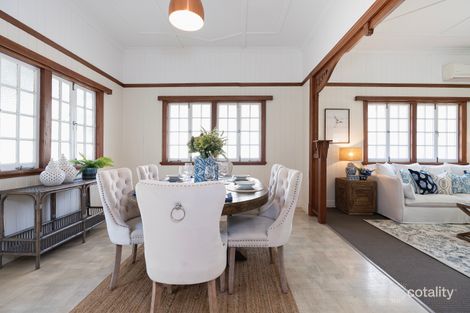 Property photo of 38 Salstone Street Kangaroo Point QLD 4169