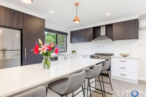 Property photo of 16 Lansell Circuit Wanniassa ACT 2903