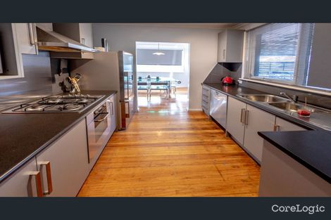 Property photo of 27 Middlefield Drive Blackburn North VIC 3130