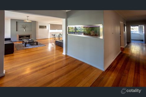 Property photo of 27 Middlefield Drive Blackburn North VIC 3130