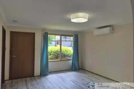 Property photo of 34 Euroa Avenue Berwick VIC 3806