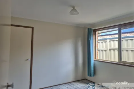 Property photo of 34 Euroa Avenue Berwick VIC 3806