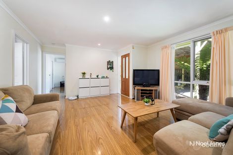 Property photo of 2/3 Viviani Crescent Heathmont VIC 3135