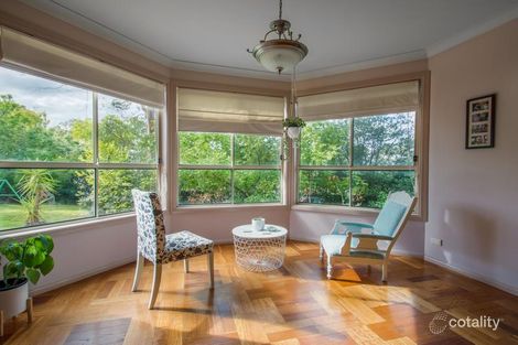 Property photo of 4 Echidna Place Blaxland NSW 2774