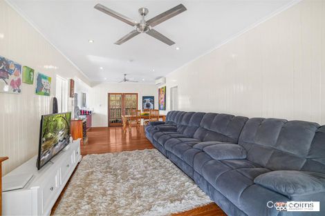 Property photo of 8 Hillside Close Aeroglen QLD 4870