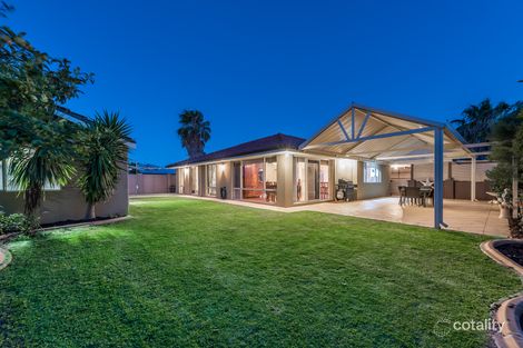 Property photo of 26 Fairway Circle Connolly WA 6027