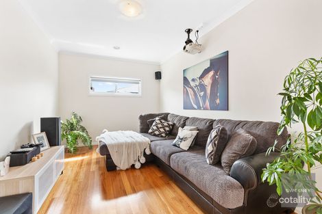Property photo of 43 Oleary Way Maddingley VIC 3340