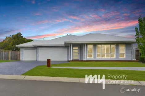 Property photo of 8 Emmaline Avenue The Oaks NSW 2570