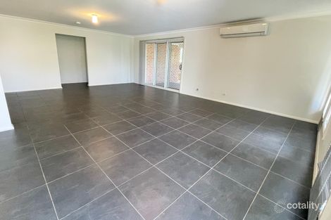 Property photo of 22 Gazelle Crescent Fletcher NSW 2287