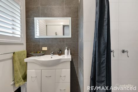 Property photo of 11 Kirk Place Sandstone Point QLD 4511