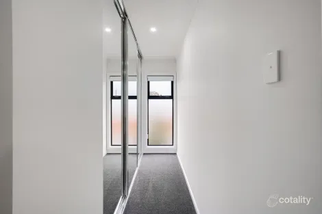 Property photo of 40 Arnold Close Findon SA 5023