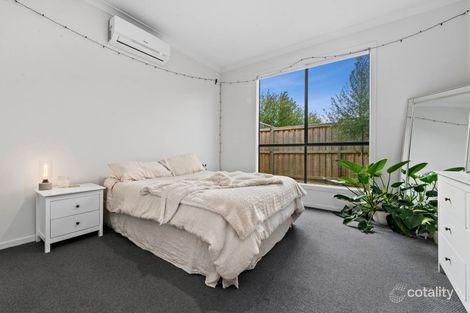 Property photo of 7 Naughtin Circuit Charlemont VIC 3217
