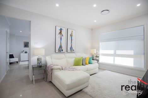 Property photo of 12 Minya Crescent Gledswood Hills NSW 2557