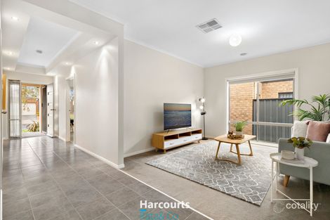 Property photo of 24 Cheltenham Close Craigieburn VIC 3064