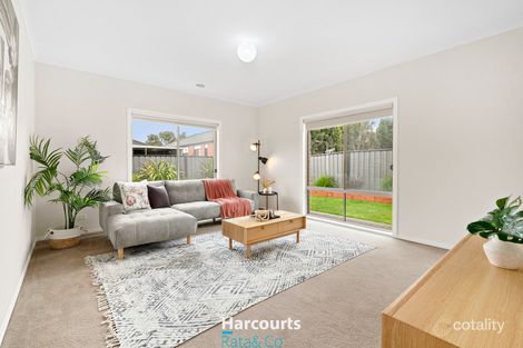 Property photo of 24 Cheltenham Close Craigieburn VIC 3064