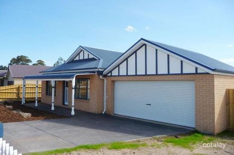 Property photo of 27 Clifford Drive Drouin VIC 3818