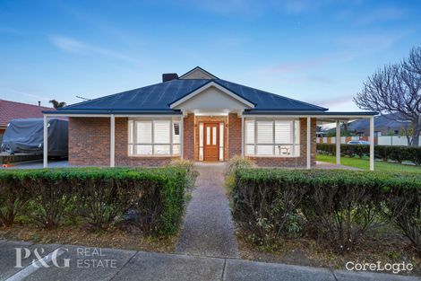 Property photo of 2 Beauford Avenue Narre Warren South VIC 3805