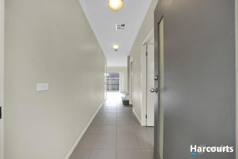 Property photo of 3/25-27 Starflower Way Truganina VIC 3029