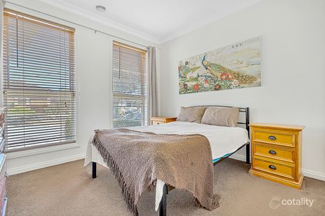 Property photo of 2/9 Harricks Crescent Attwood VIC 3049