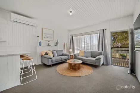 Property photo of 35 Mark Street Rosebud VIC 3939