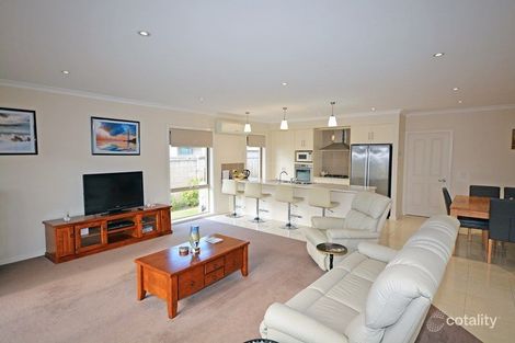 Property photo of 1 Seacliff Place Portland VIC 3305