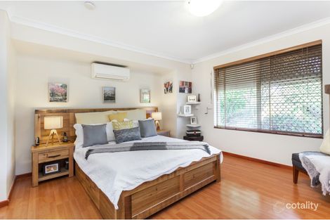 Property photo of 12 Ashton Rise Woodvale WA 6026