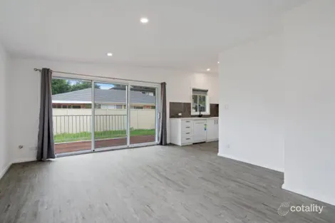 Property photo of 211 Cygnet Drive Berkeley Vale NSW 2261