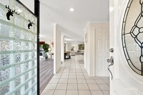 Property photo of 89 Sunflower Crescent Calamvale QLD 4116