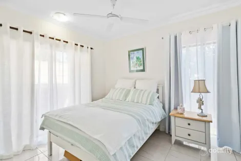 Property photo of 6 Bena Street Smithfield QLD 4878