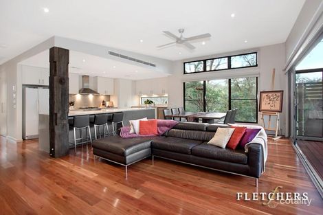 Property photo of 16 Banks Road Eltham North VIC 3095