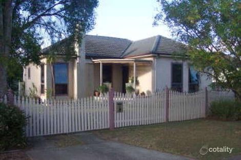 12 Birdwood Ave, Wattle Grove, NSW 2173