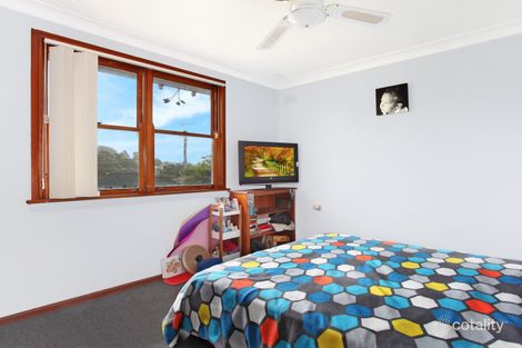 Property photo of 19 Woodfull Street Warilla NSW 2528
