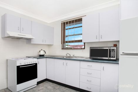 Property photo of 19 Woodfull Street Warilla NSW 2528