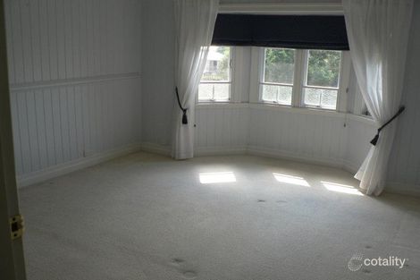 Property photo of 10 Kelvin Street Wavell Heights QLD 4012