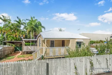 32 Garrick St, West End, QLD 4810