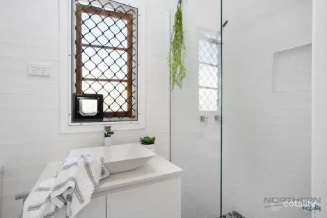Property photo of 32 Garrick Street West End QLD 4810