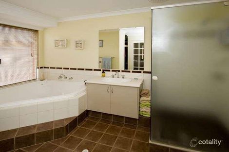 Property photo of 8 Keystone Loop Secret Harbour WA 6173