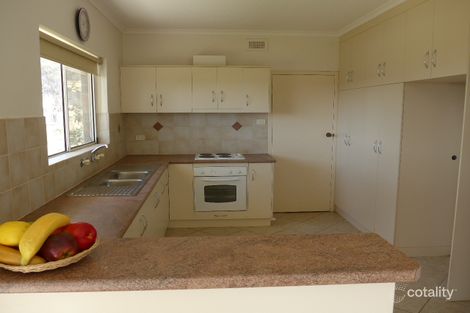Property photo of 14 Hilltop Drive Loxton SA 5333